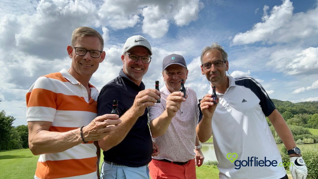 Zum Wohl Ein grandioser Golftag Zu Besuch im GC Hardenberg, Golfresort Hardenberg Golfliebe.com