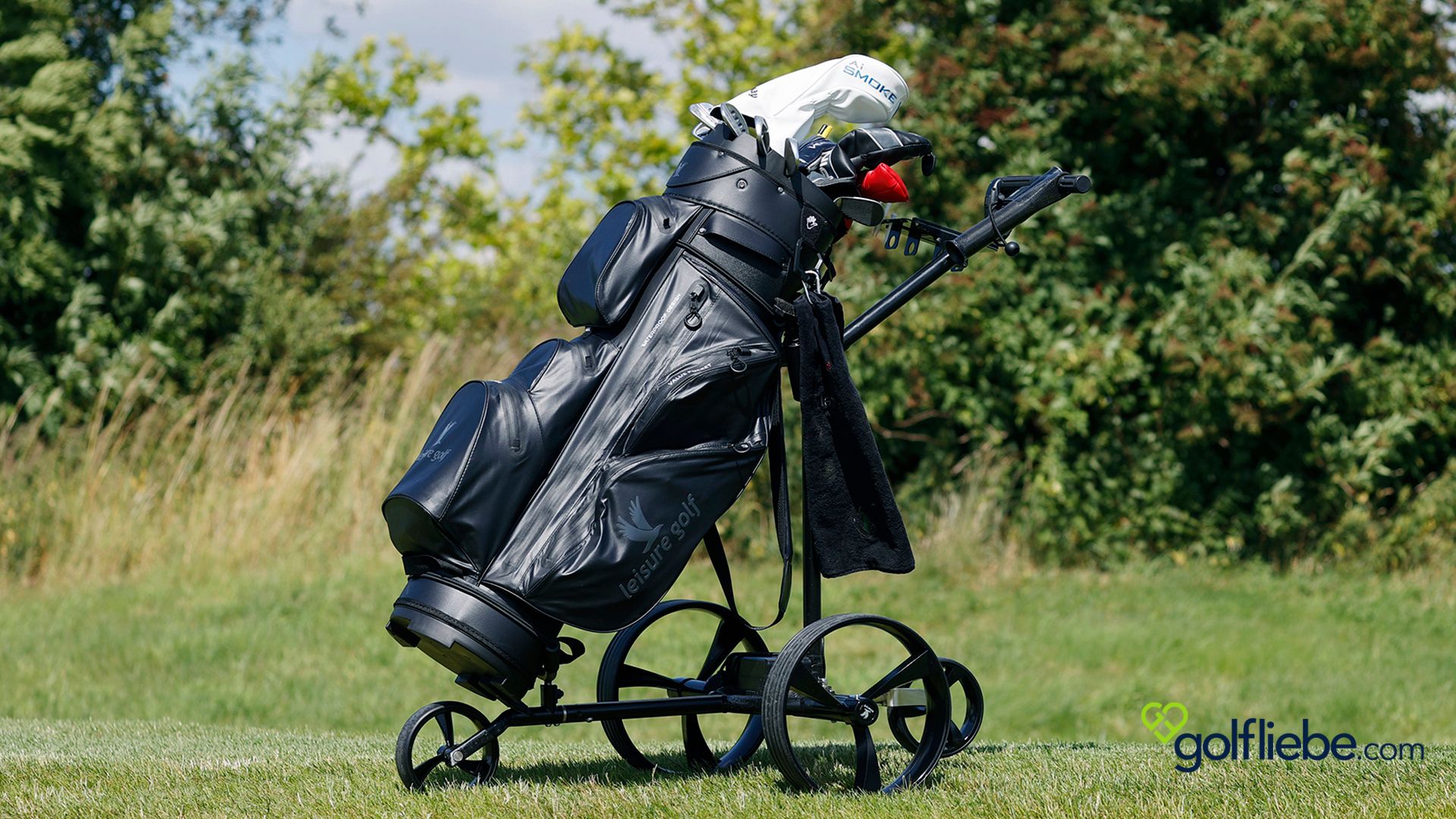 Elektro Golftrolley X-Flat Schwarz im Test